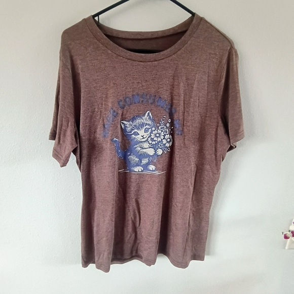 unbranded Tops - Vintage Style Cat Graphic Tee Womens XL Brown Soft Grunge Baby Tee